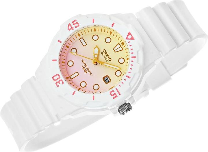 Actual product image Casio Sport LRW-200H-4E2VDR