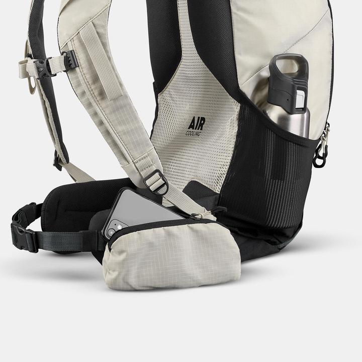 Actual product image Quechua MH100 (20 l)