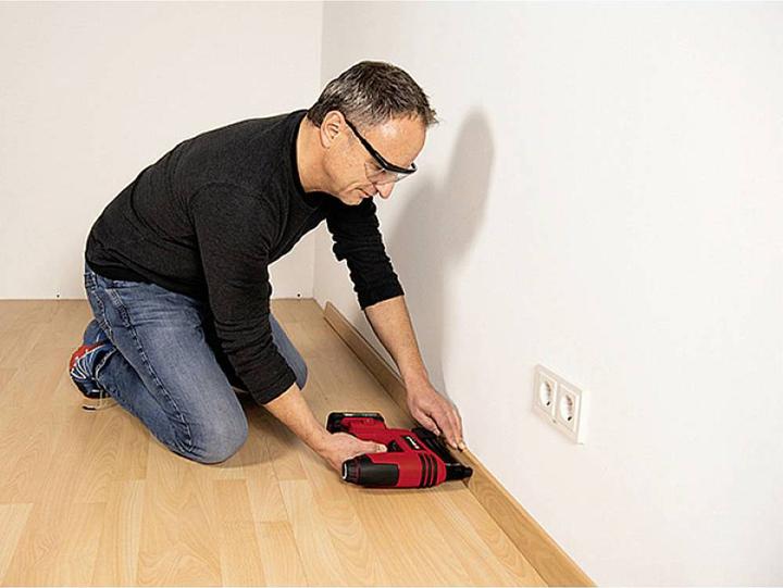 Productafbeelding Einhell TE-CN 18 Li Accu Spijkermachine + 2.5 Ah Starter Kit