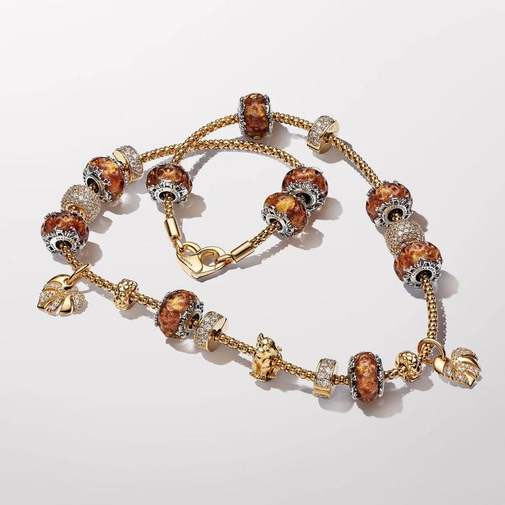 Image du produit Pandora Disney Le Roi Lion Simba Charm (Émail, Alliage métallique plaqué or)