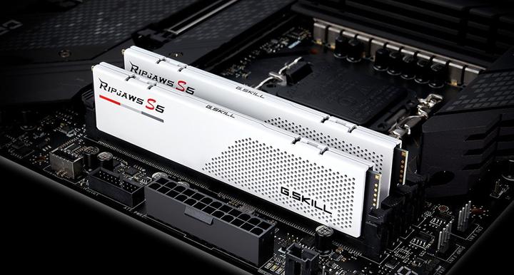 Productafbeelding G.Skill DDR5 PC 6000 CL30 KIT 32-RS5W (2 x 16GB, 6000 MHz, DDR5 RAM, DIMM 288 pin)