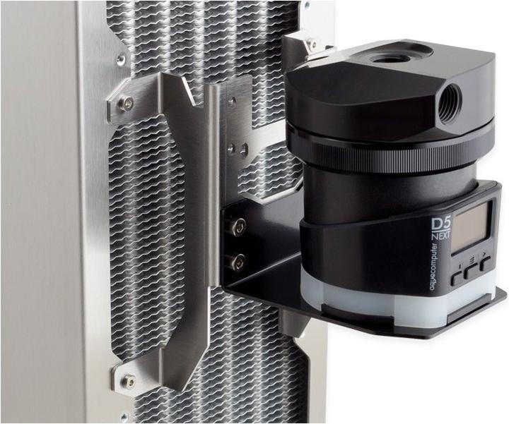 Actual product image Aqua Computer D5 fan bracket 120 mm