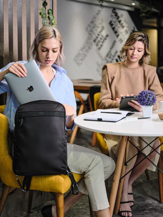 Actual product image Targus Newport Ultra Slim (12 l)