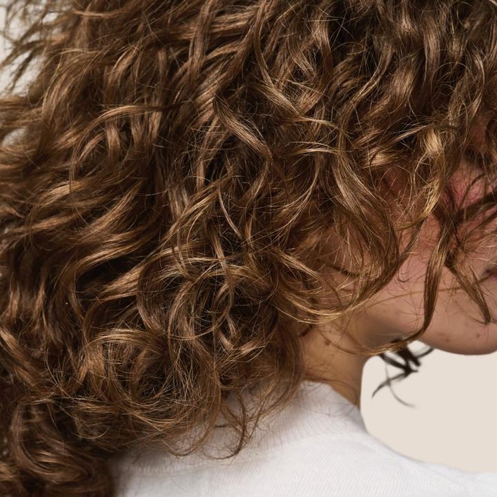 Actual product image Living Proof Curl Enhancer 200ml (Hair cream, 200 ml)