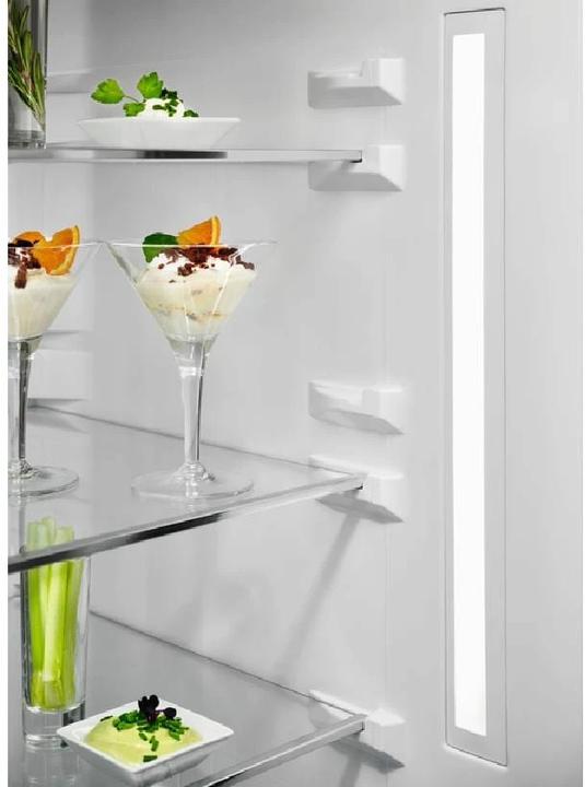 Image du produit Electrolux SB330NIMS (328 l)
