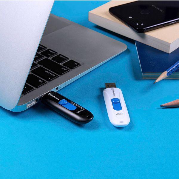 Actual product image Transcend JETFLASH 790 - USB 3.0 flash drive (256 GB, USB 3.2, USB-A)