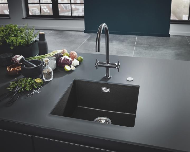 Produktbild Grohe Zweigriff-Spültischbatterie ATRIO 1/2" C-Auslauf su-st