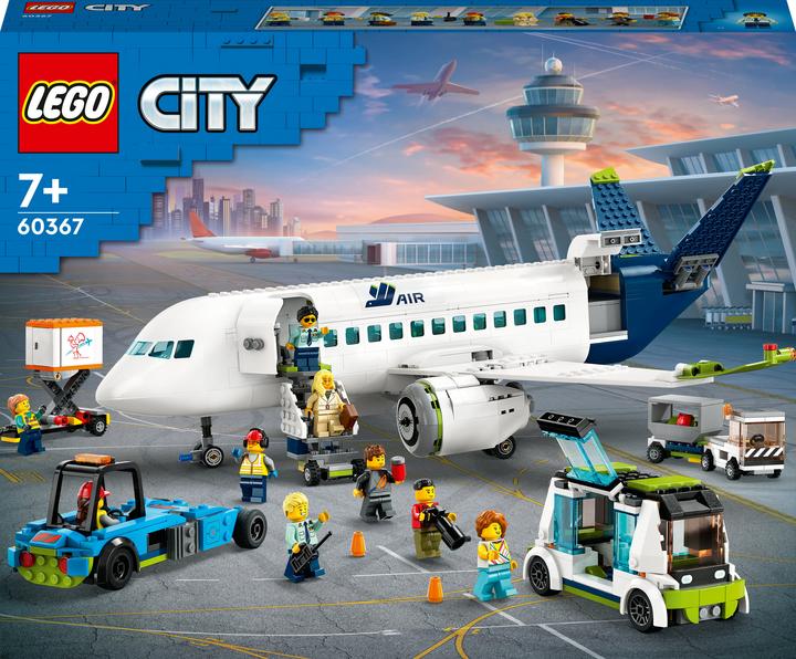 Produktbild LEGO Passagierflugzeug (60367, LEGO City)