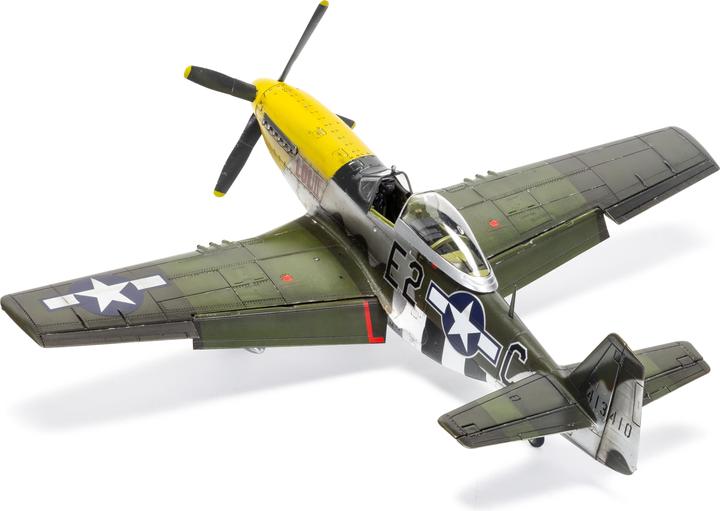 Actual product image Airfix Kit North American P51-D Mustang 1:48