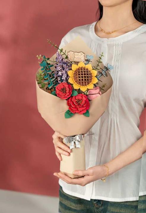 Image du produit Robotime Kit de maquettes 'BOUQUET DE FLEURS'.