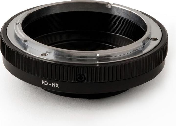 Produktbild Urth Lens Mount Adapter: Compatible with Canon FD Lens to Samsung NX Camera Body