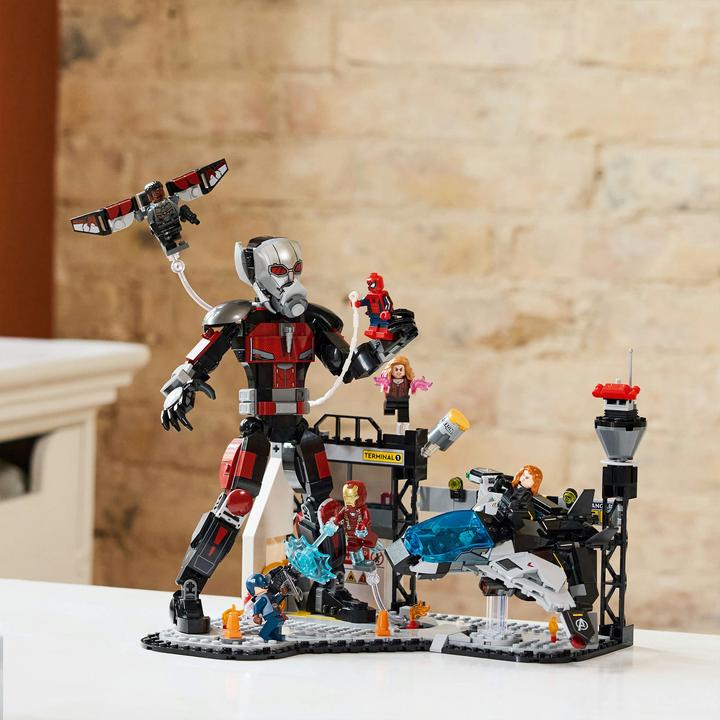 Image du produit LEGO Captain America: Civil War Actionduell (76314, LEGO Marvel)