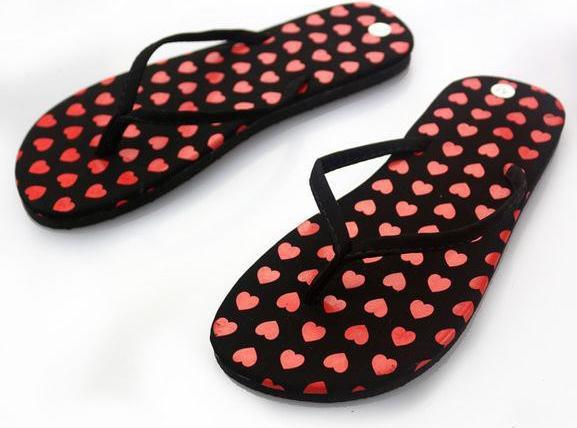 Produktbild Hermex Women Sexy Flip Flop Sandalen Sandaletten Flipflop Schwarz Rot Herz/ Grösse 38 (38)