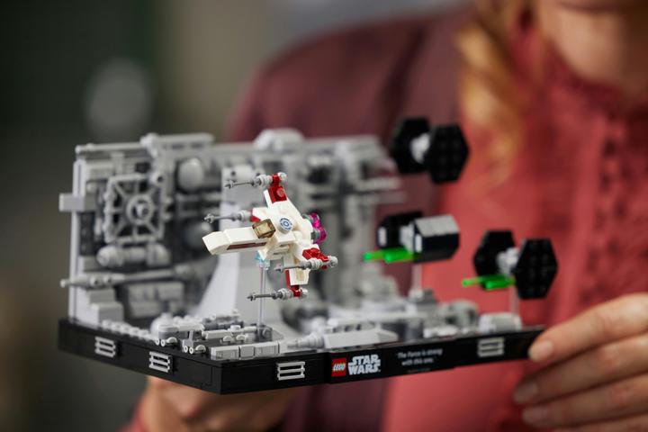Image du produit LEGO Diorama Death Star Trench Run (75329, LEGO Star Wars)