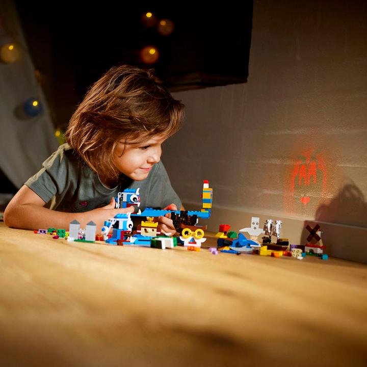 Immagine prodotto LEGO Il teatro d'ombre (11009, LEGO Classic)