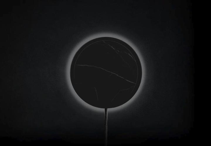 Actual product image Native Union Eclipse (39 W)