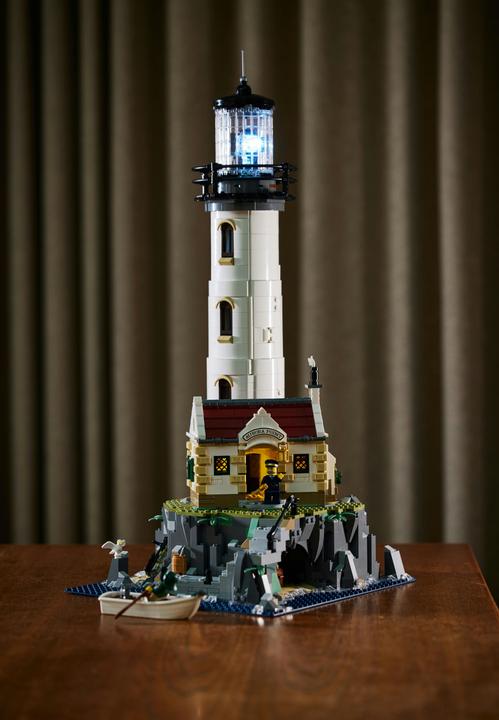 Productafbeelding LEGO Gemotoriseerde vuurtoren (21335, LEGO Ideeën, LEGO Zeldzame Sets)