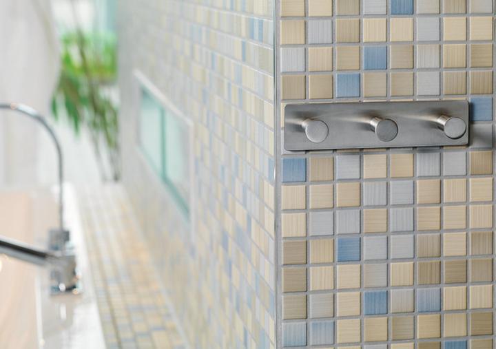 Produktbild tesa Powerbutton Hakenleiste Classic