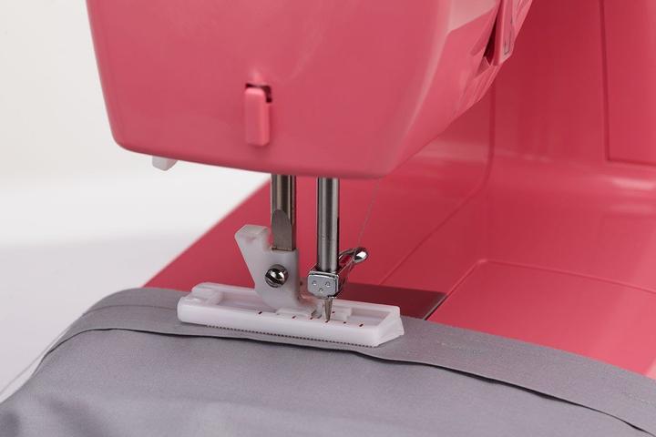 Actual product image Singer Simple 3223R