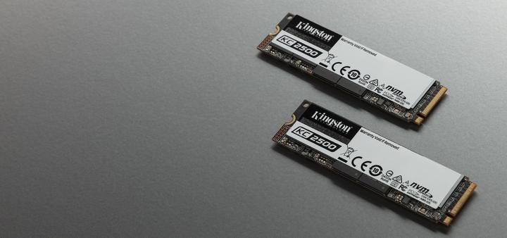 Actual product image Kingston KC2500 NVMe (1000 GB, M.2 2280)
