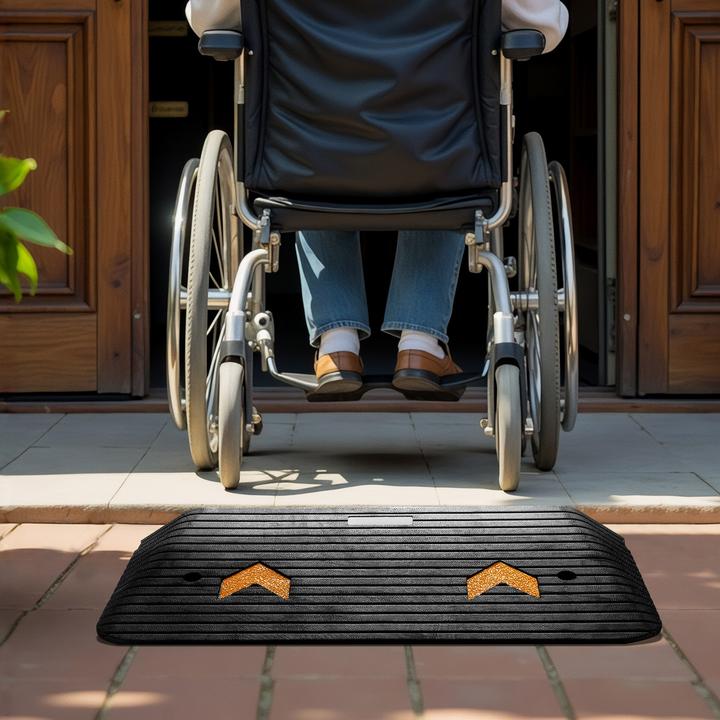 Image du produit Wiltec Rampe de seuil caoutchouc 902x457x76mm Rampe 50t Rampe d'accès fauteuil roulant voiture