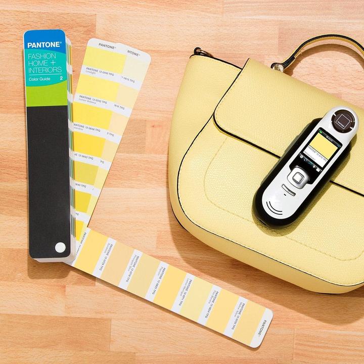 Image du produit Pantone Capsure + 2 guides de couleurs