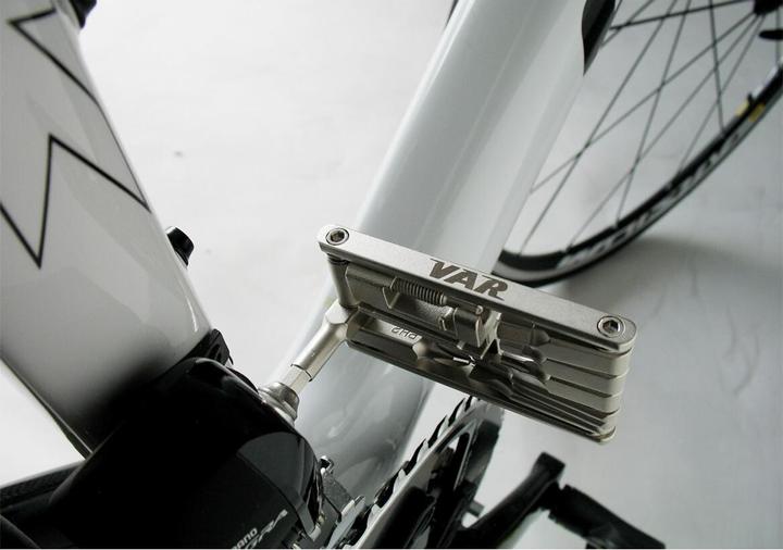 Produktbild VAR MULTITOOL MF-21200-C EVP, 16 FUNKTIONEN
