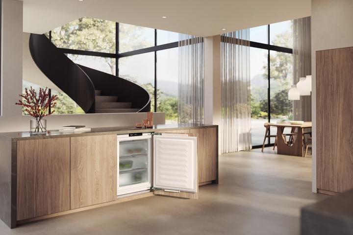 Produktbild Miele FNUS 7140 C (Einbau, 80 l)