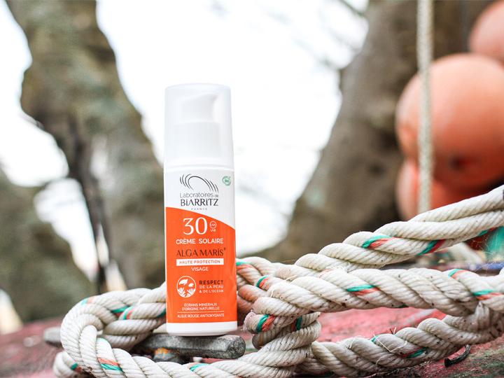 Actual product image Laboratoires de Biarritz Alga Maris Organic Sunscreen (Sun cream face, SPF 30, 50 ml, 81 g)