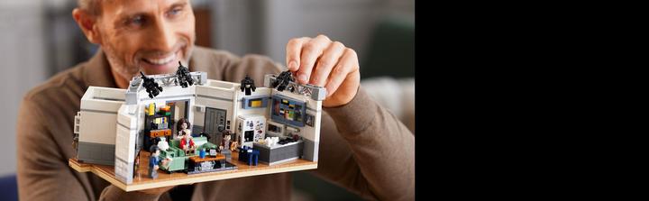 Actual product image LEGO Seinfeld (21328, LEGO Ideas, LEGO Rare Sets)