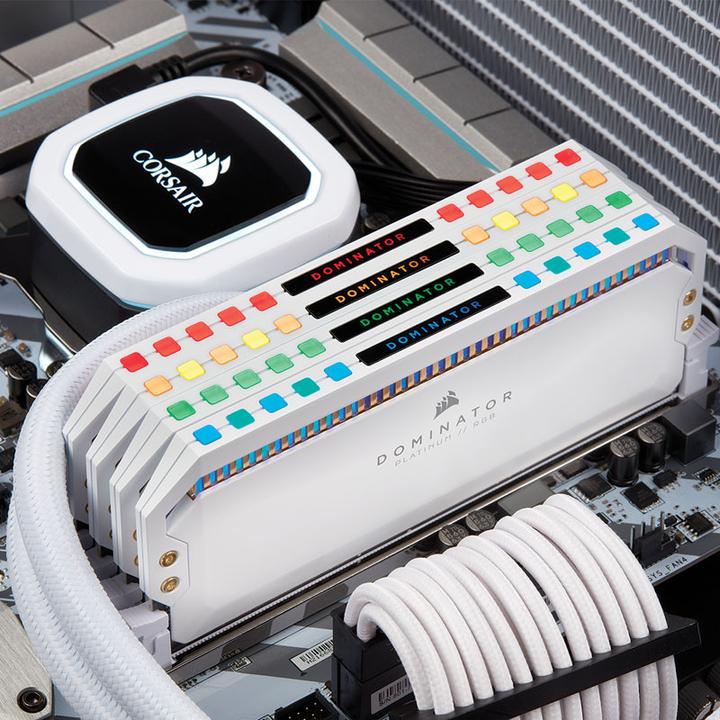 Immagine prodotto Corsair Dominator Platinum RGB (2 x 8GB, 3200 MHz, DDR4-RAM, U-DIMM)