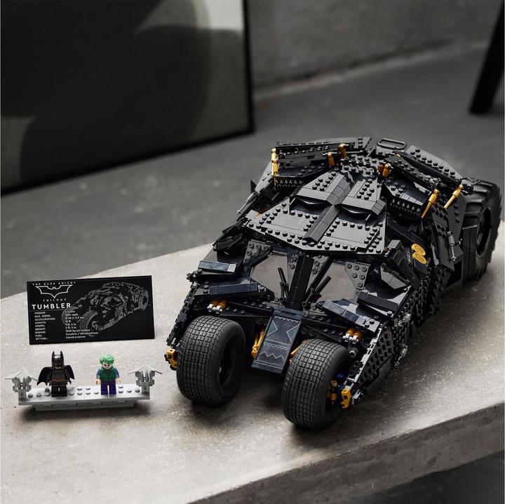 Actual product image LEGO Batmobile Tumbler (76240, LEGO DC, LEGO Rare Sets)