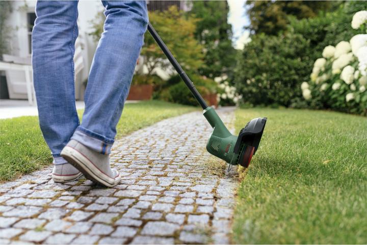 Immagine prodotto Bosch Home & Garden Easy GrassCut 18V-26 (Coltelli plastica)