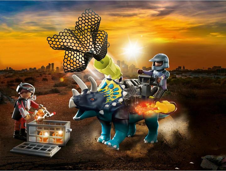 Actual product image Playmobil Triceratops: Riot around the legendary stones (70627, Playmobil dinos)