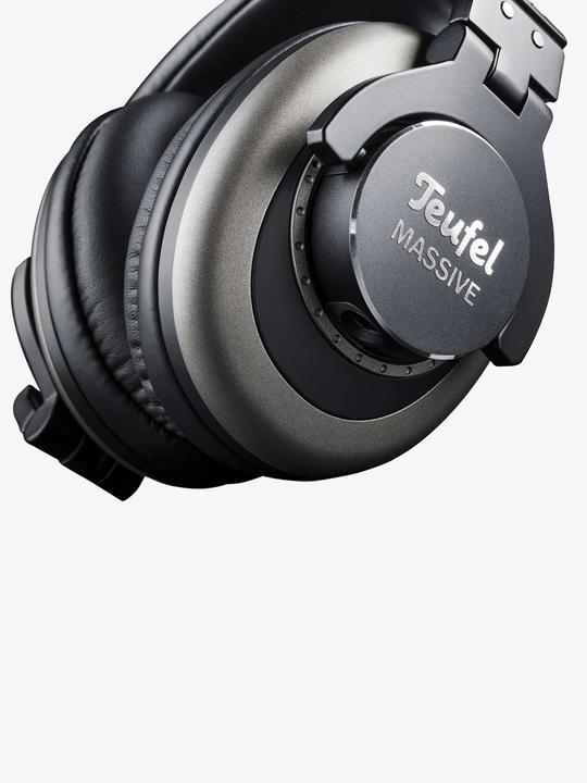 Actual product image Teufel Massive (No noise cancelling, Cable)