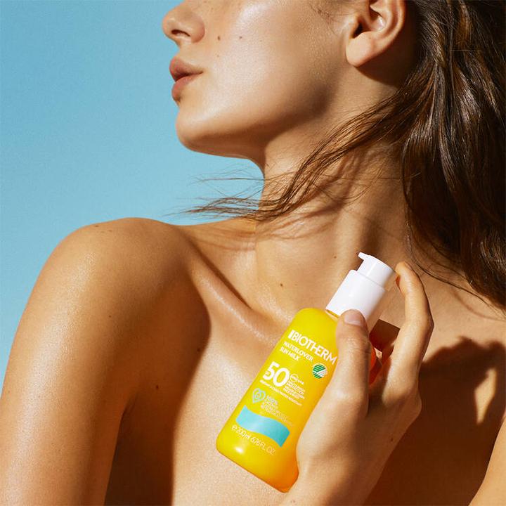 Produktbild Biotherm Waterlover (Sonnenmilch, SPF 50, 200 ml, 150 g)