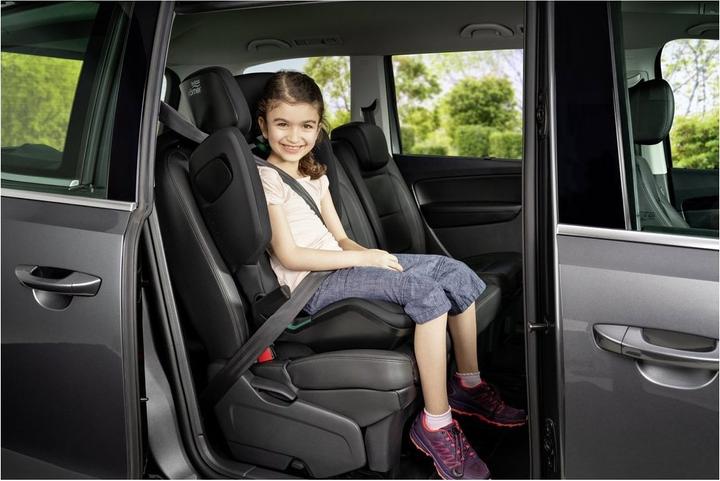 Actual product image Britax Römer Kidfix M (Child seat, ECE R129/i-Size Standard)
