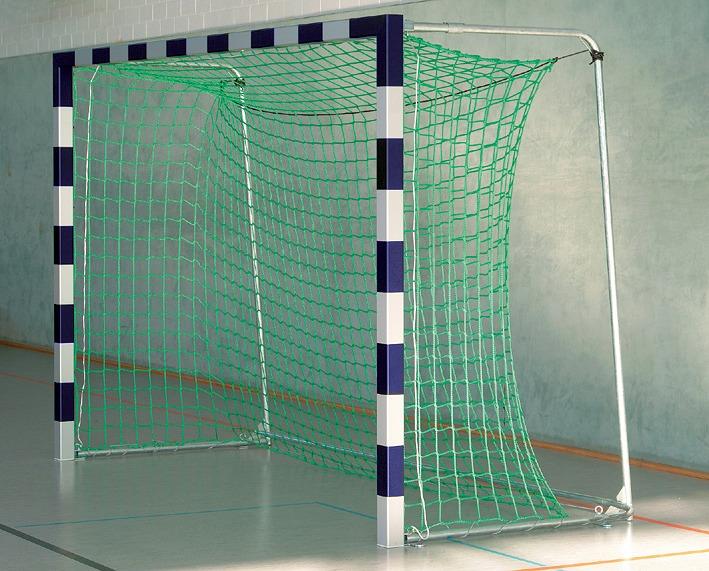 Sport-Thieme Hallenfussballtor 3x2 m, in Bodenhülsen stehend mit Premium-Stahl-Eckverbindung