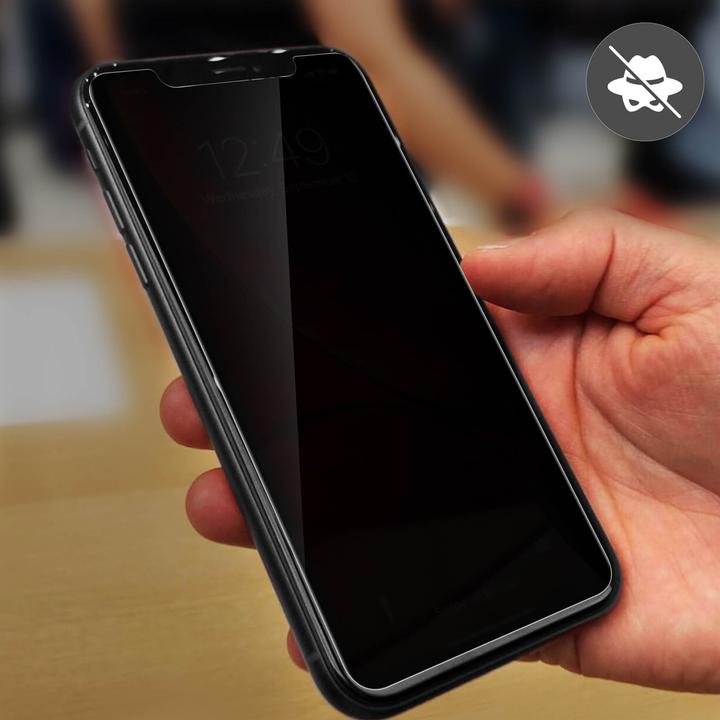 Actual product image Avizar Privacy glass screen protector (3 Piece, Apple iPhone 11)