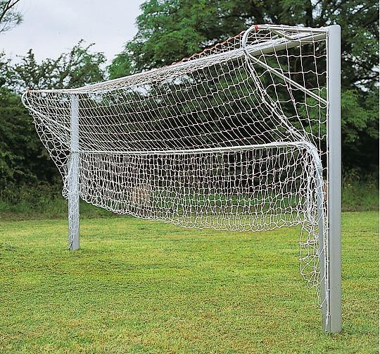 Sport-Thieme Hochklappbarer Alu-Bodenrahmen für Kleinfeldtore 3x2 m