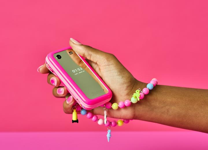 Actual product image HMD Barbie Phone (2.80", 0.30 Mpx, 4G)