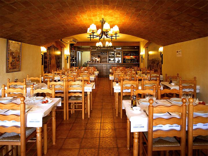Immagine prodotto Smartbox Un compleanno speciale, 20 anni! Soggiorni in Europa, cena gourmet o benessere per 2 persone (2 pers.)