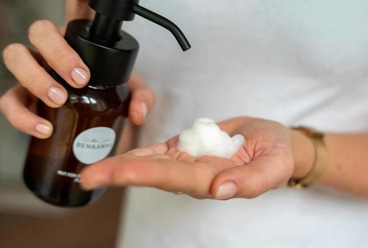 Actual product image Ben & Anna Cloud dispenser