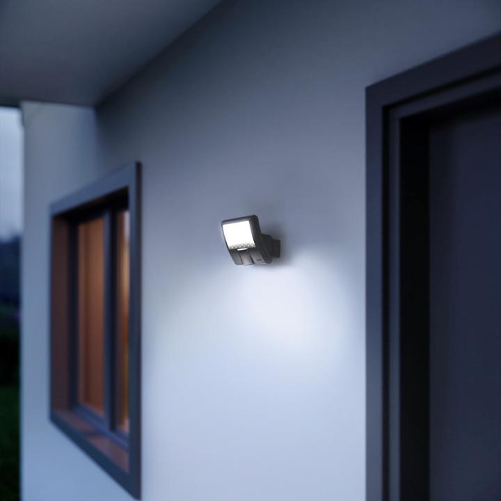 Actual product image Steinel XLED curved (1125 lm, IP44)