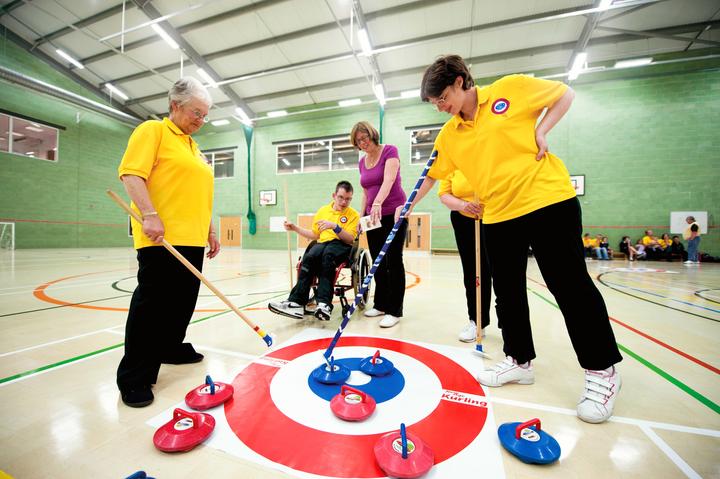 Image du produit New Age Kurling Set de couronnes (180 mm)