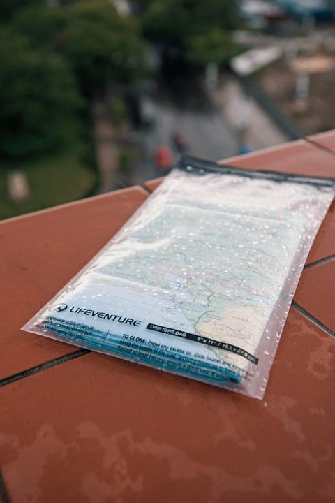 Immagine prodotto Lifeventure Borse DriStore LocTop, per le mappe (Imbottitura aggiuntiva)