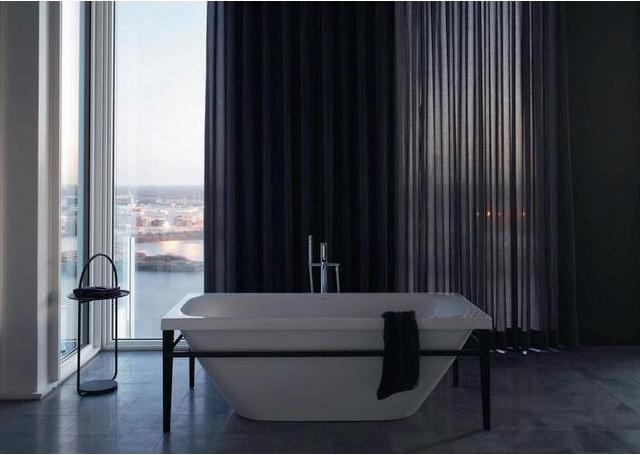 Actual product image Duravit Freestanding tub XVIU 180x80 metal frame black matt white (241 l, 180 cm, 80 cm)