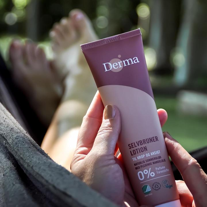 Actual product image Deroma Selftanning lotion 150 ml (Self-tanning towel, 150 ml)