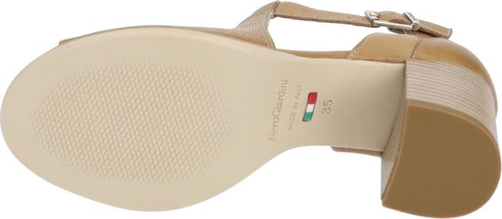 Actual product image Nero Giardini Sandalen (39)