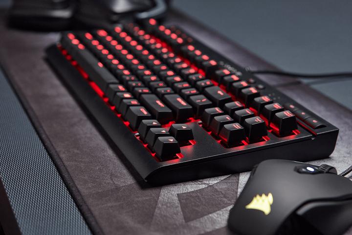 Actual product image Corsair Compact Mechanical Gaming Keyboard K63 Compact, CHERRY MX Red, ENG layout (US, Cable)